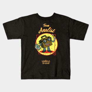 UMBRELLA ACADEMY 2 : TEAM ANALIST (GRUNGE STYLE) Kids T-Shirt